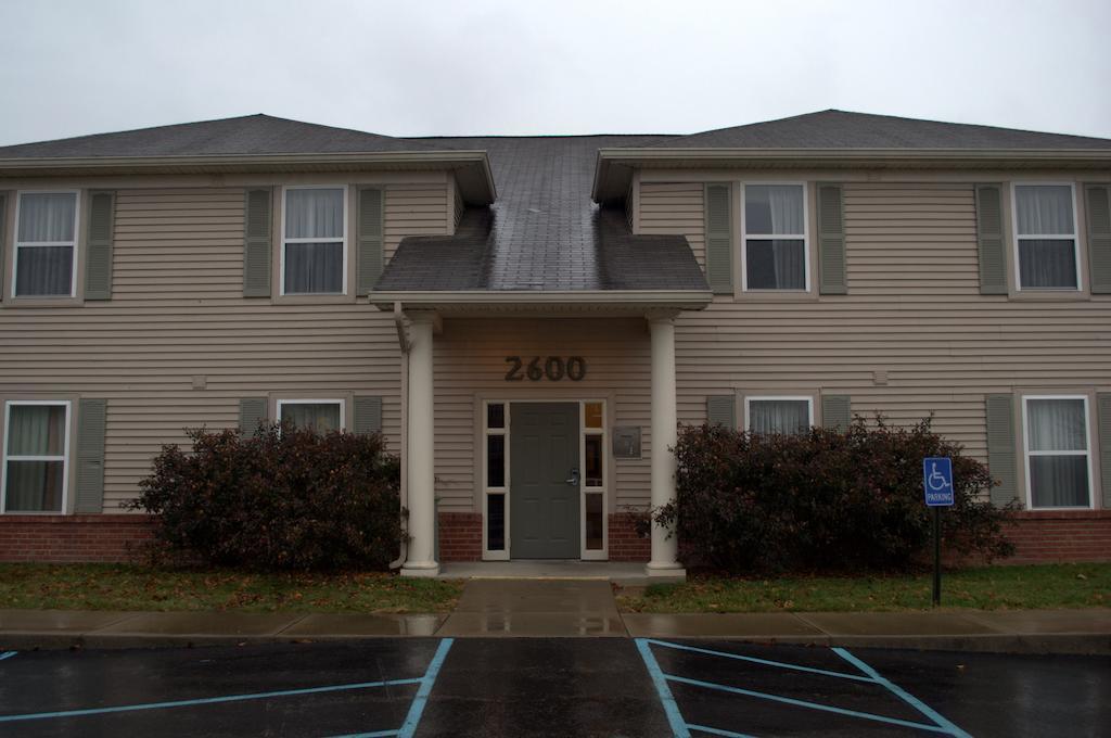 Charwood Suites コロンバス エクステリア 写真
